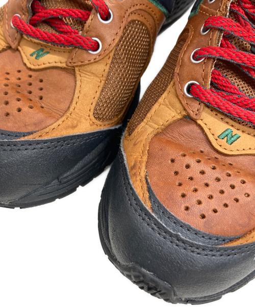 NEW BALANCE（ニューバランス）NEW BALANCE (ニューバランス) M2002R“WONDERLAND PACK”/スニーカー ブラウン サイズ:27㎝の古着・服飾アイテム