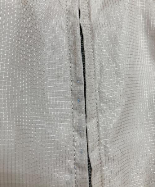 BURBERRY BLACK LABEL（バーバリーブラックレーベル）BURBERRY BLACK LABEL (バーバリーブラックレーベル) マウンテンパーカー ベージュ サイズ:Lの古着・服飾アイテム