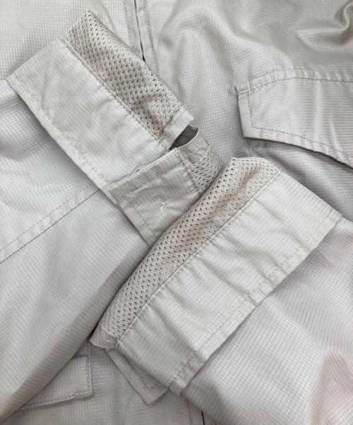 BURBERRY BLACK LABEL（バーバリーブラックレーベル）BURBERRY BLACK LABEL (バーバリーブラックレーベル) マウンテンパーカー ベージュ サイズ:Lの古着・服飾アイテム