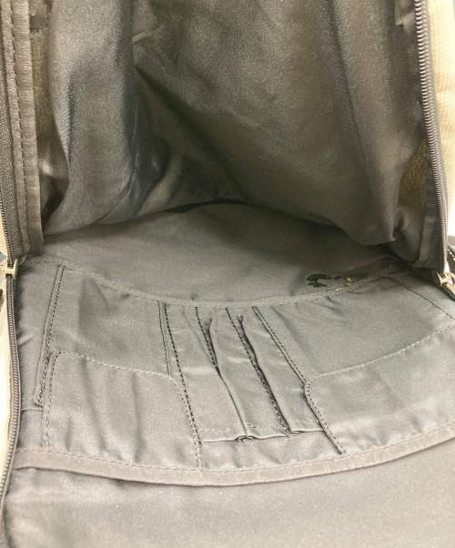 Timberland（ティンバーランド）Timberland (ティンバーランド) リュック アイボリー×グリーンの古着・服飾アイテム