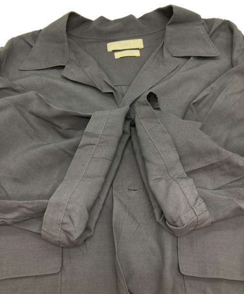 YOKE（ヨーク）YOKE (ヨーク) HALF SLEEVES BIG FLAP SHIRT グレー サイズ:2の古着・服飾アイテム