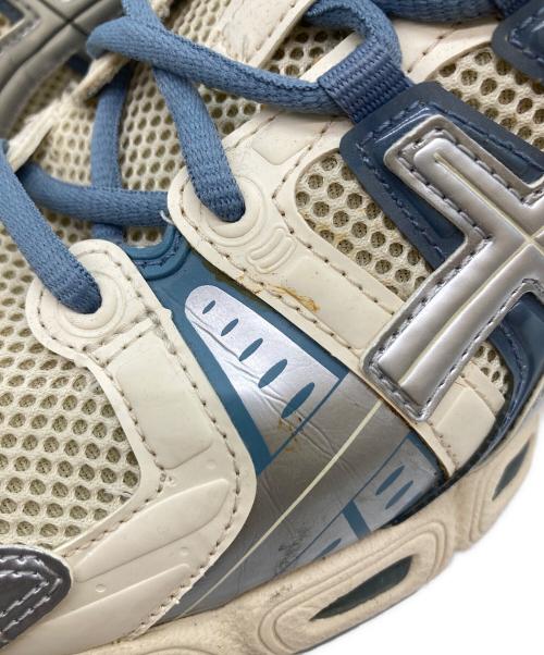 asics（アシックス）asics (アシックス) GEL-NIMBUS 9 アイボリー×ブルー サイズ:27.5の古着・服飾アイテム
