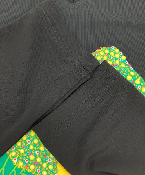 TOKUKO1erVOL（トクコプルミエヴォル）TOKUKO1erVOL (トクコプルミエヴォル) 変形カットソーワンピース ブラック サイズ:9の古着・服飾アイテム