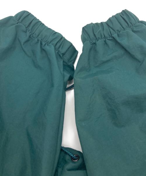 L.L.Bean（エルエルビーン）L.L.Bean (エルエルビーン) 筆記体同色刺繍アノラックパーカー グリーン サイズ:Lの古着・服飾アイテム