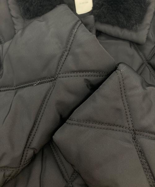 VERSACE（ヴェルサーチェ）VERSACE (ヴェルサーチェ) ファーカラーショートジャケット ブラック サイズ:42の古着・服飾アイテム