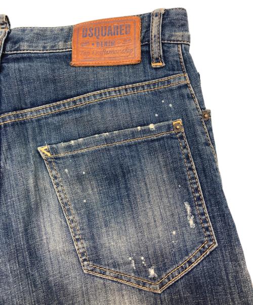 DSQUARED2（ディースクエアード）DSQUARED2 (ディースクエアード) ダメージ加工デニムパンツ インディゴ サイズ:42の古着・服飾アイテム