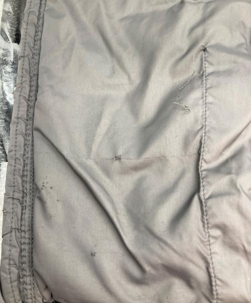 UNDER ARMOUR（アンダーアーマー）UNDER ARMOUR (アンダーアーマー) ダウンジャケット ブラック サイズ:Ⅿの古着・服飾アイテム