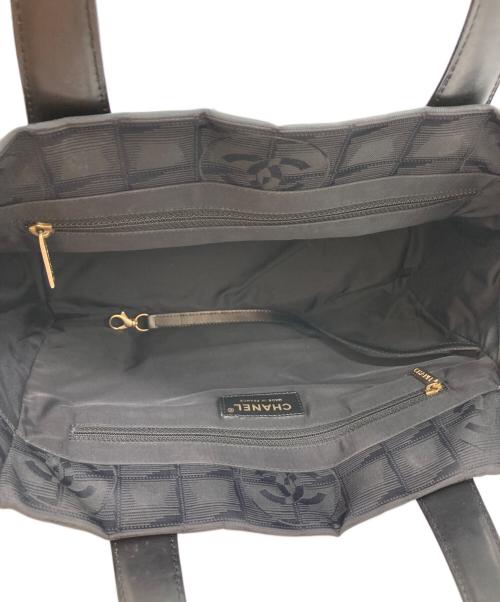 CHANEL（シャネル）CHANEL (シャネル) ニュートラベルトートバッグPM ブラックの古着・服飾アイテム