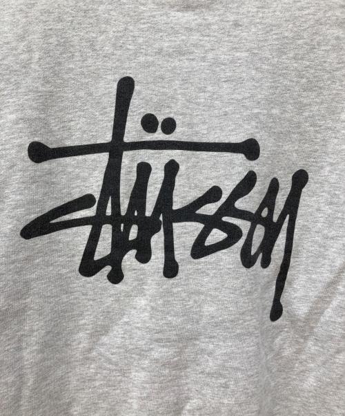 stussy（ステューシー）stussy (ステューシー) ロゴプリントスウェット グレー サイズ:Ⅿの古着・服飾アイテム