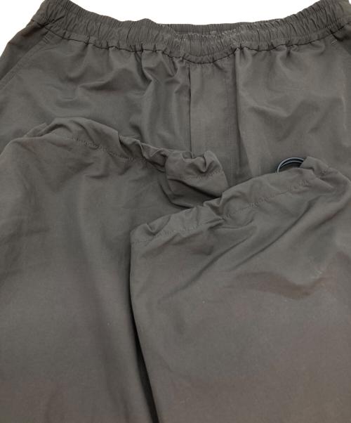 DAIWA PIER39（ダイワ ピア39）DAIWA PIER39 (ダイワ ピア39) TECH EASY TROUSERS TWILL/ナイロンパンツ グレー サイズ:Sの古着・服飾アイテム