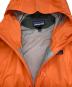 中古・古着 Patagonia (パタゴニア) グラナイト・クレスト・レイン・ジャケット/マウンテンパーカー オレンジ サイズ:XS：17000円