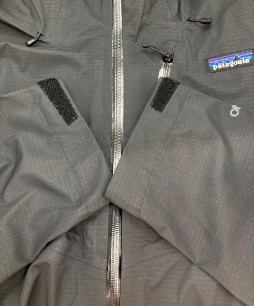 Patagonia（パタゴニア）Patagonia (パタゴニア) グラナイト・クレスト・レイン・ジャケット/マウンテンパーカー ブラック サイズ:XLの古着・服飾アイテム