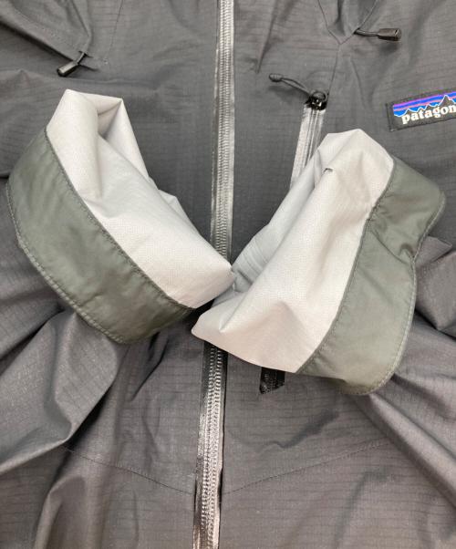 Patagonia（パタゴニア）Patagonia (パタゴニア) グラナイト・クレスト・レイン・ジャケット/マウンテンパーカー ブラック サイズ:XLの古着・服飾アイテム