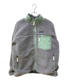 Patagonia（パタゴニア）の古着「ボアジャケット」｜グレー×グリーン