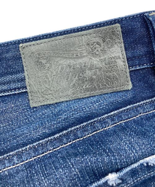 DIESEL（ディーゼル）DIESEL (ディーゼル) デニムパンツ インディゴ サイズ:78.5cm (W31)の古着・服飾アイテム