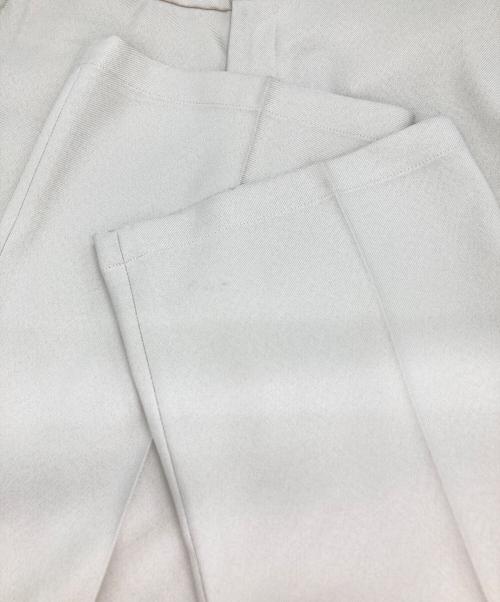 THE SHINZONE（ザ シンゾーン）THE SHINZONE (ザ シンゾーン) CENTER PRESS PANTS/センタープレスパンツ アイボリー サイズ:38の古着・服飾アイテム
