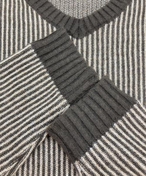 GANGSTERVILLE（ギャングスタービル）GANGSTERVILLE (ギャングスタービル) Vネックニット ブラウン サイズ:Ⅿの古着・服飾アイテム