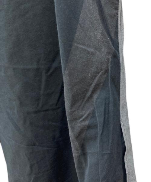 慈雨（ジウ）慈雨 (ジウ) 変形ノースリーブバルーンワンピース ブラック×グレー サイズ:40の古着・服飾アイテム
