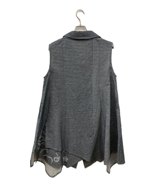 慈雨（ジウ）慈雨 (ジウ) ノースリーブワンピース グレー サイズ:40の古着・服飾アイテム