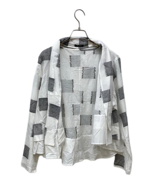 m mefu（メフウ）m mefu (メフウ) 変形カーディガン ホワイト×ブラック サイズ:40の古着・服飾アイテム