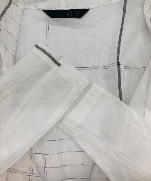 萌（MOYURU）萌 (MOYURU) カーディガン ホワイト×グレー サイズ:MLの古着・服飾アイテム