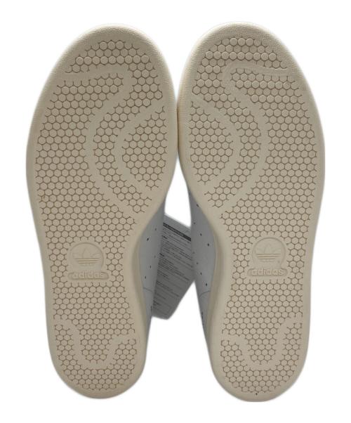 adidas（アディダス）adidas (アディダス) ローカットスニーカー ホワイト×グリーン サイズ:27.5 未使用品の古着・服飾アイテム