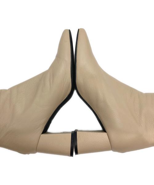 ANGEL ALARCON（アンヘル アラルコン）angel alarcon (アンヘル アラルコン) ブーツ ベージュ サイズ:38の古着・服飾アイテム