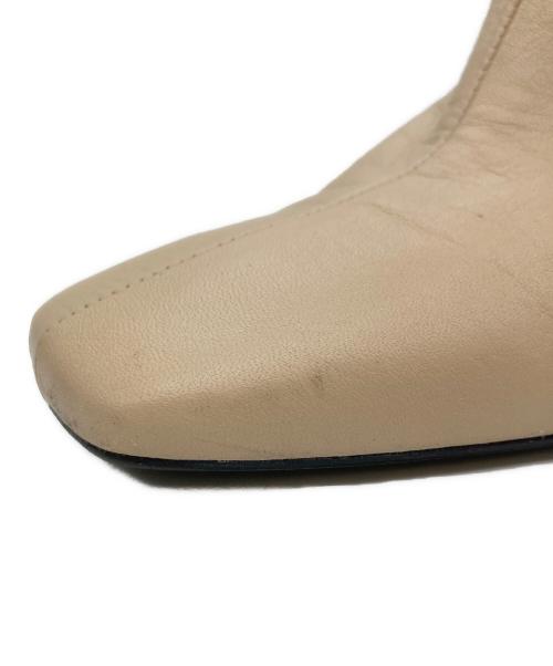 ANGEL ALARCON（アンヘル アラルコン）angel alarcon (アンヘル アラルコン) ブーツ ベージュ サイズ:38の古着・服飾アイテム