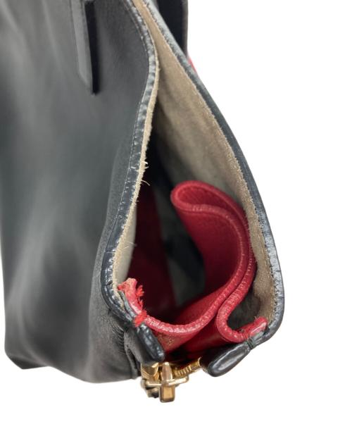 Salvatore Ferragamo（サルヴァトーレ フェラガモ）Salvatore Ferragamo (サルヴァトーレ フェラガモ) マチジップトートバッグ ブラックの古着・服飾アイテム