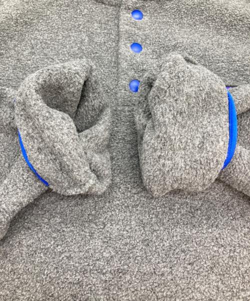 Patagonia（パタゴニア）Patagonia (パタゴニア) ライトウェイト・シンチラ・スナップT・プルオーバー グレー サイズ:XSの古着・服飾アイテム