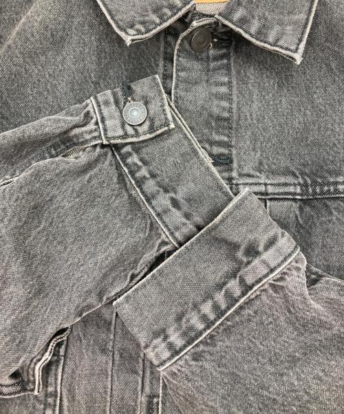LEVI'S（リーバイス）LEVI'S (リーバイス) デニムジャケット グレー サイズ:Ⅿの古着・服飾アイテム