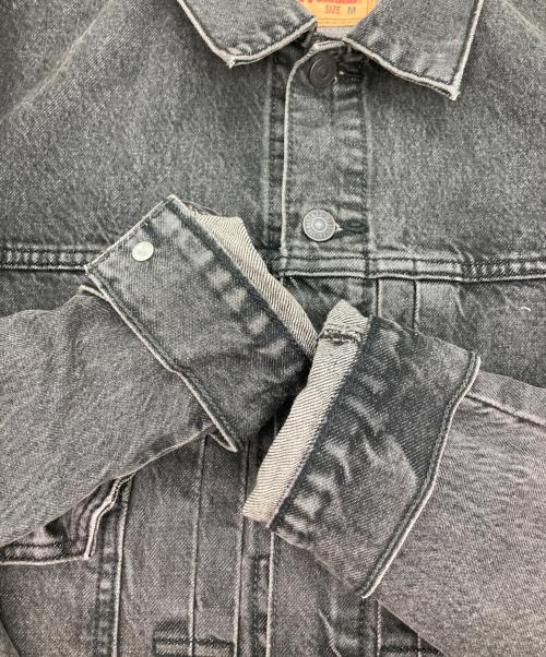 LEVI'S（リーバイス）LEVI'S (リーバイス) デニムジャケット グレー サイズ:Ⅿの古着・服飾アイテム