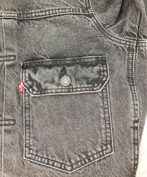 LEVI'S（リーバイス）LEVI'S (リーバイス) デニムジャケット グレー サイズ:Ⅿの古着・服飾アイテム