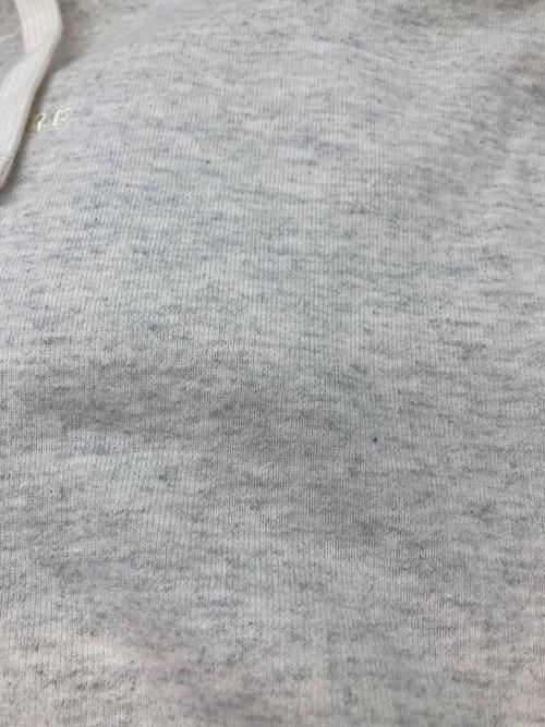 Aime Leon Dore（エメ レオン ドレ）Aime Leon Dore (エメ レオン ドレ) ロゴ刺繍パーカー ライトグレー サイズ:Ⅿの古着・服飾アイテム