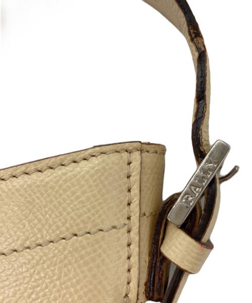 BALLY（バリー）BALLY (バリー) ショルダーバッグ アイボリーの古着・服飾アイテム