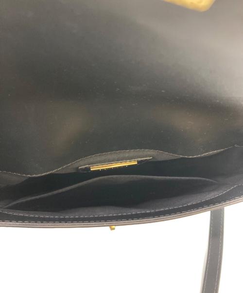 IACUCCI（イアクッチ）IACUCCI (イアクッチ) ムーサ/レザーショルダーバッグ ブラックの古着・服飾アイテム