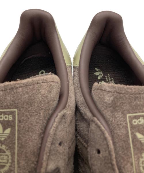 adidas（アディダス）adidas (アディダス) GAZELLE INDOOR SHOES/ローカットスニーカー ダークブラウン サイズ:26.5㎝ 未使用品の古着・服飾アイテム