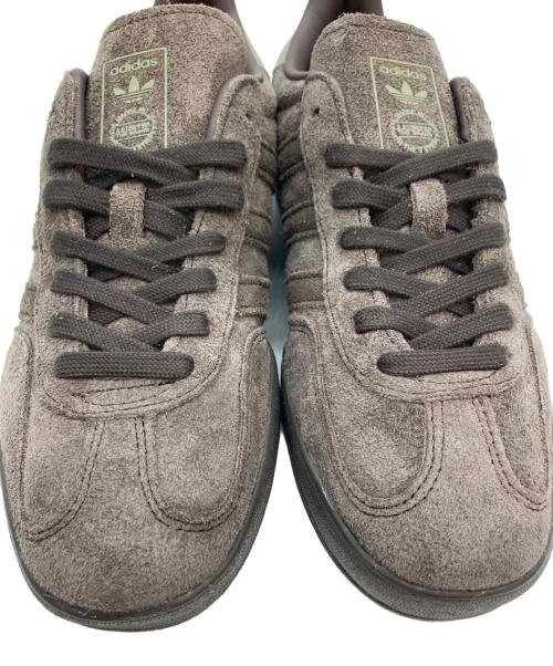 adidas（アディダス）adidas (アディダス) GAZELLE INDOOR SHOES/ローカットスニーカー ダークブラウン サイズ:26.5㎝ 未使用品の古着・服飾アイテム