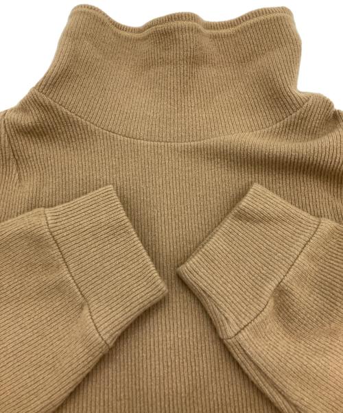 STONE ISLAND（ストーンアイランド）STONE ISLAND (ストーンアイランド) ハイネックニット ベージュ サイズ:Ⅿの古着・服飾アイテム