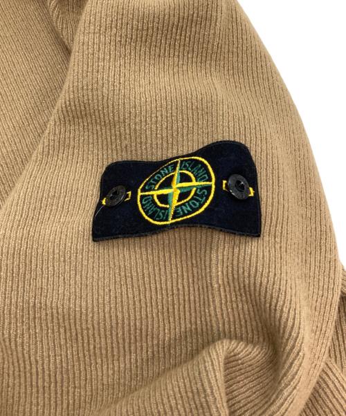 STONE ISLAND（ストーンアイランド）STONE ISLAND (ストーンアイランド) ハイネックニット ベージュ サイズ:Ⅿの古着・服飾アイテム