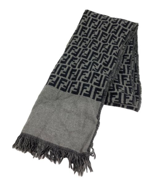 FENDI（フェンディ）FENDI (フェンディ) ズッカ柄マフラー グレーの古着・服飾アイテム