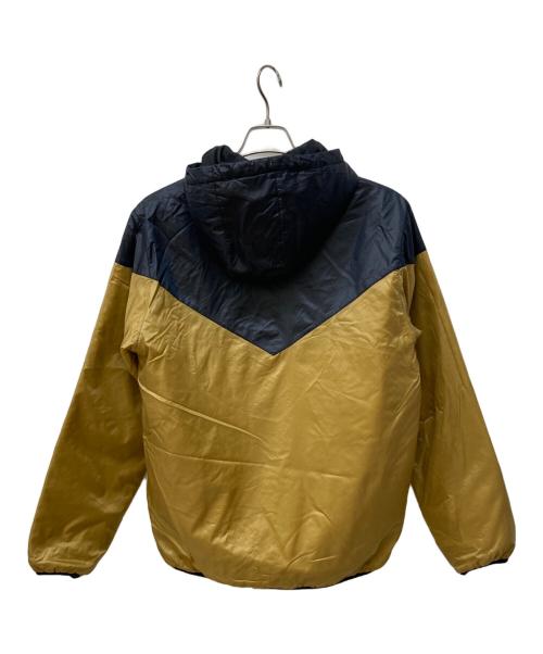 NIKE（ナイキ）NIKE (ナイキ) 中綿ジャケット ベージュ×ブラック サイズ:Mの古着・服飾アイテム