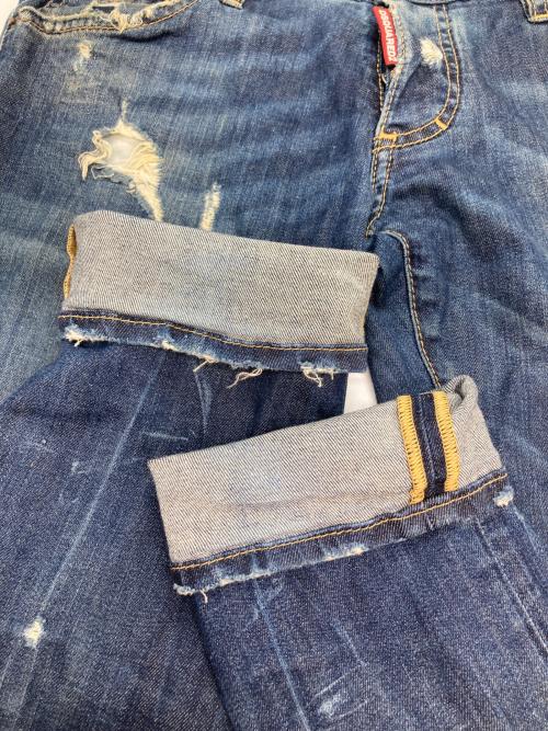 DSQUARED2（ディースクエアード）DSQUARED2 (ディースクエアード) ダメージ加工デニムパンツ インディゴ サイズ:48の古着・服飾アイテム