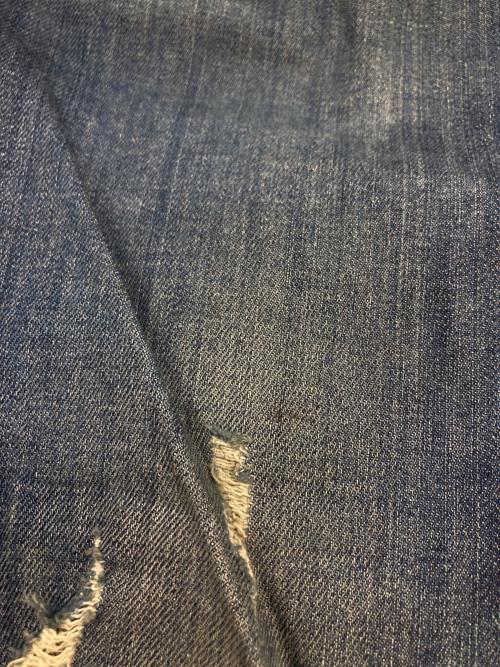 DSQUARED2（ディースクエアード）DSQUARED2 (ディースクエアード) ダメージ加工デニムパンツ インディゴ サイズ:48の古着・服飾アイテム