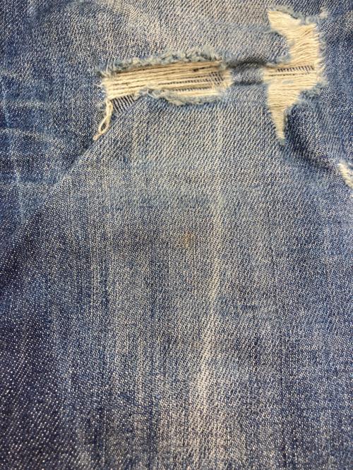 DSQUARED2（ディースクエアード）DSQUARED2 (ディースクエアード) ダメージ加工デニムパンツ インディゴ サイズ:48の古着・服飾アイテム