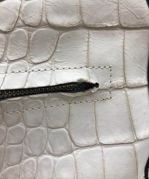 COACH（コーチ）COACH (コーチ) クロコ型押し2WAYショルダーバッグ ホワイトの古着・服飾アイテム
