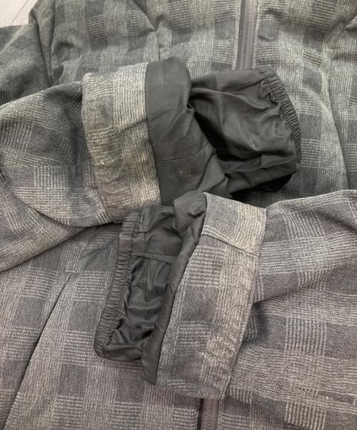 DESCENTE ALLTERRAIN（デザイント オルテライン）DESCENTE ALLTERRAIN (デザイント オルテライン) ダウンジャケット グレー サイズ:Ⅿの古着・服飾アイテム