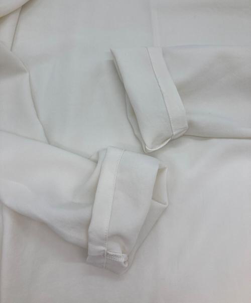 BEARDSLEY（ビアズリー）BEARDSLEY (ビアズリー) 後ろドレープTブラウス アイボリー サイズ:Free 未使用品の古着・服飾アイテム