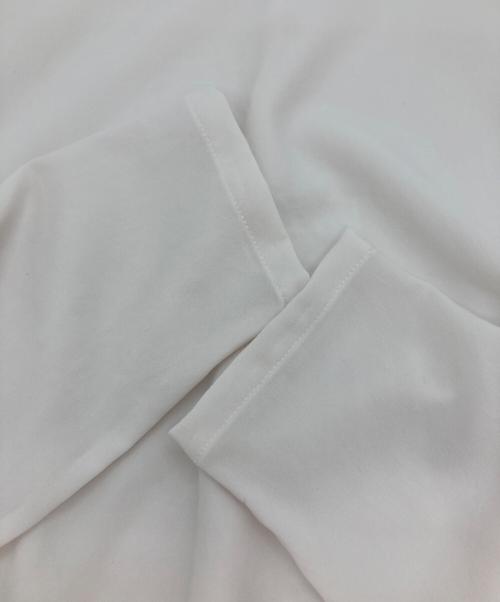 BEARDSLEY（ビアズリー）BEARDSLEY (ビアズリー) 後ろドレープTブラウス ホワイト サイズ:FREE 未使用品の古着・服飾アイテム