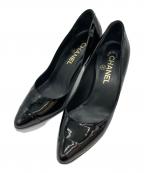 CHANELシャネル）の古着「エナメルハイヒールパンプス」｜ブラック